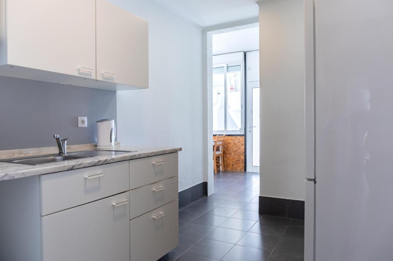 Entrecampos - Family Apartment With Terrace Lisboa Eksteriør billede